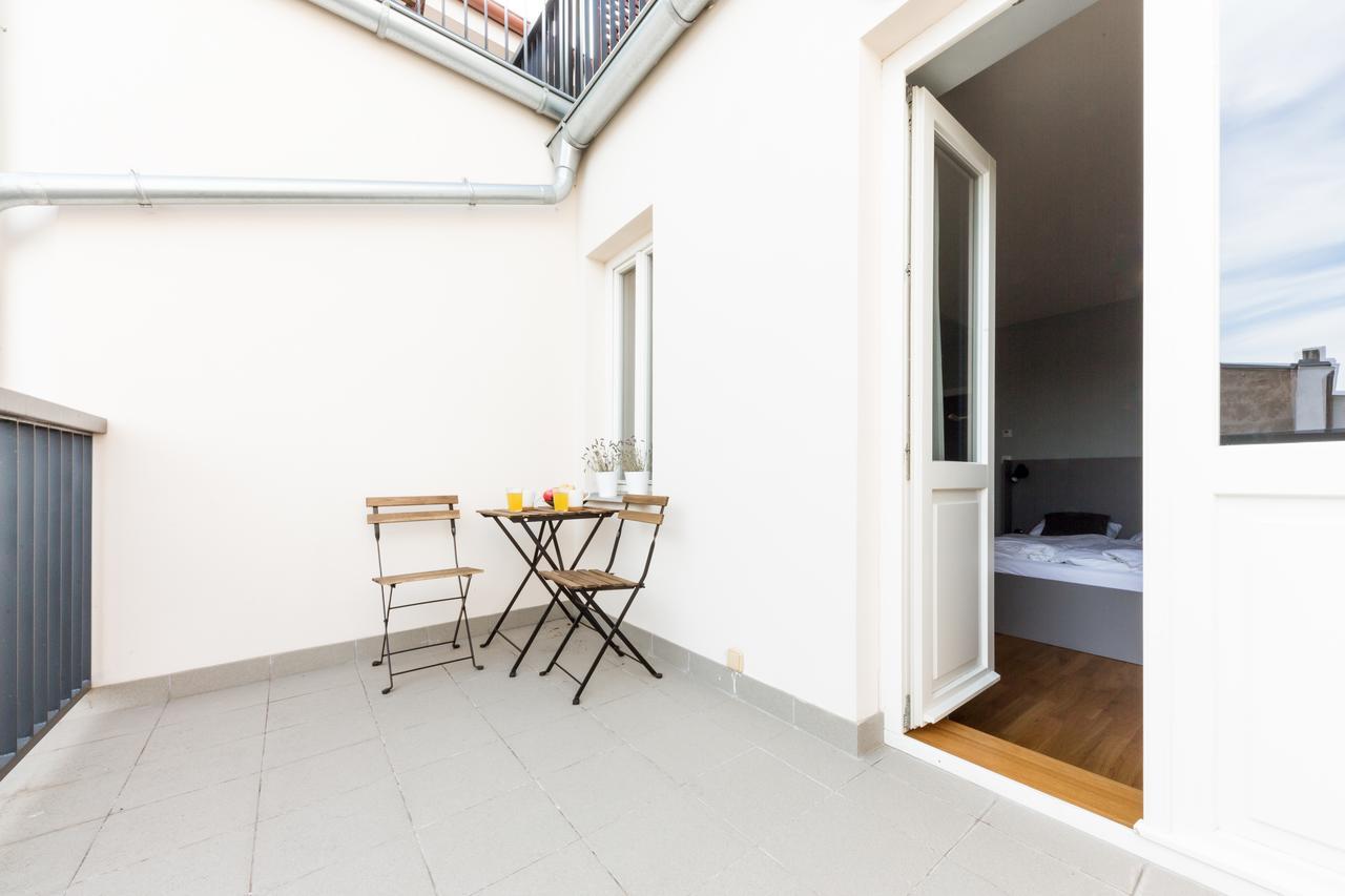 Prague Days - Sunny Riverside Apartments With Terraces Exterior foto